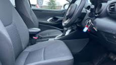 Toyota Yaris 1.5 Hybrid Design 5dr CVT Hybrid Hatchback